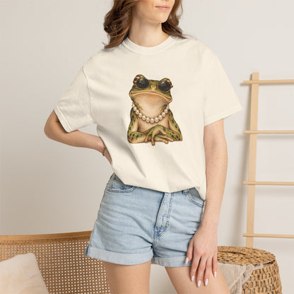 Frog with Pearls Graphic T-Shirt